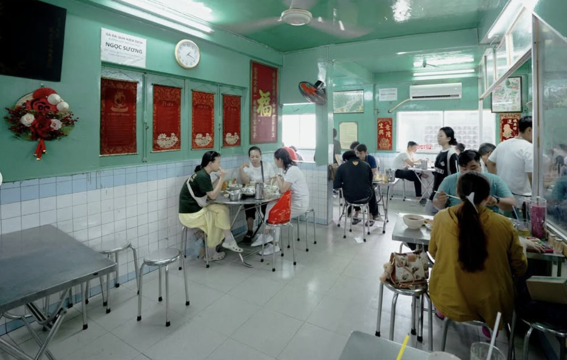 am thuc cho lon nguoi hoa truyen ky tan nha che cot dien ca phe ba lu