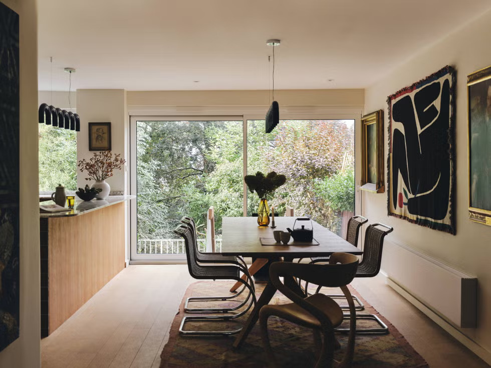 london anh Austin Vernon & Partners