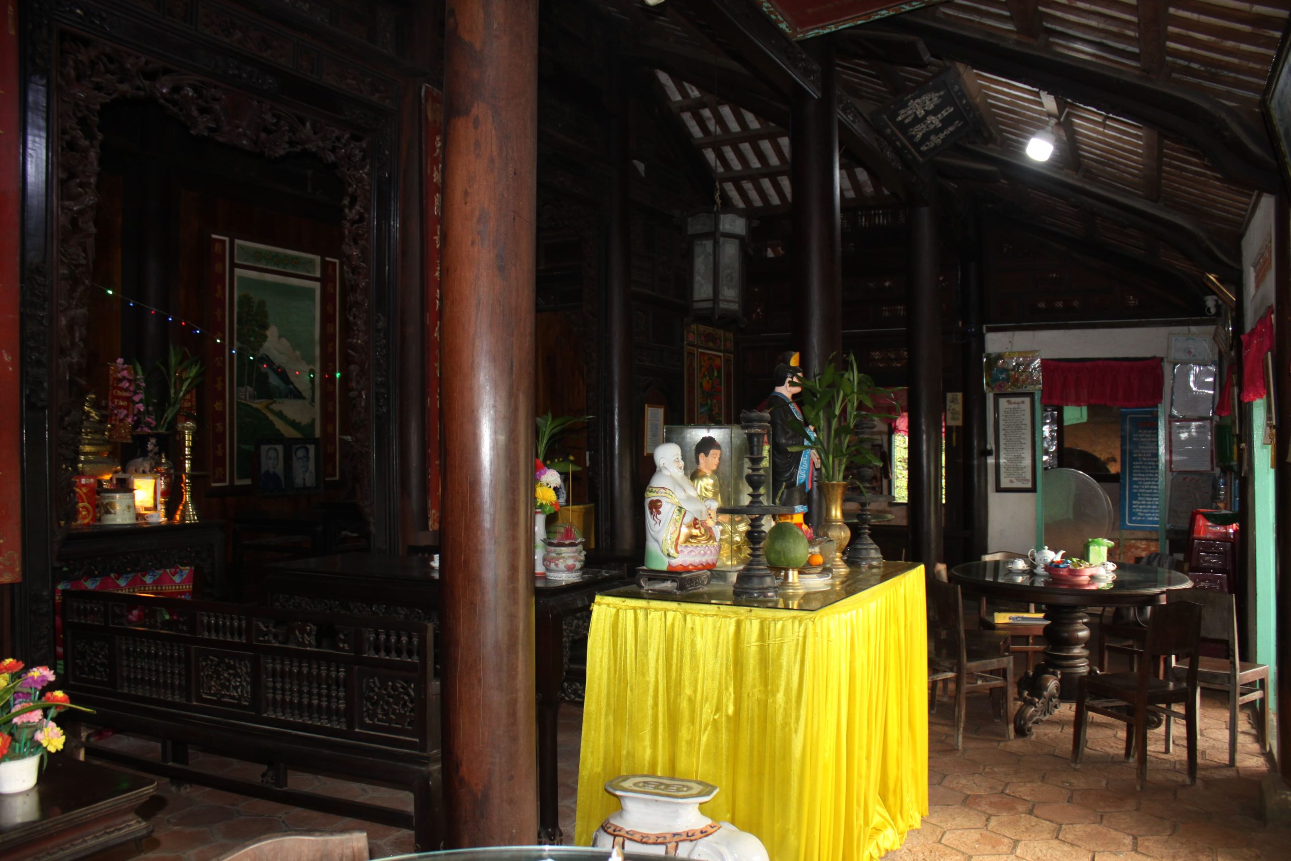 nha co nam bo nha ho tran long an