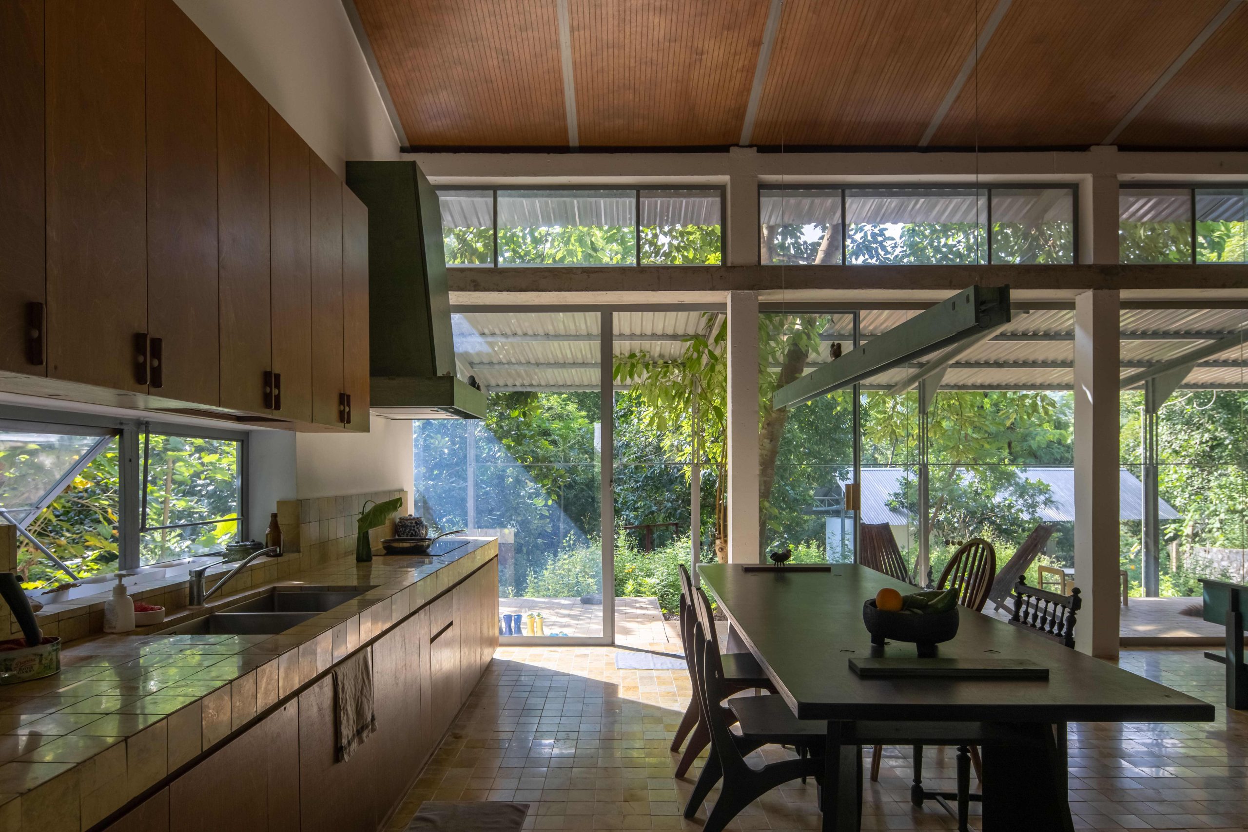 nha hoa binh chimnon studio hoang le 814lab