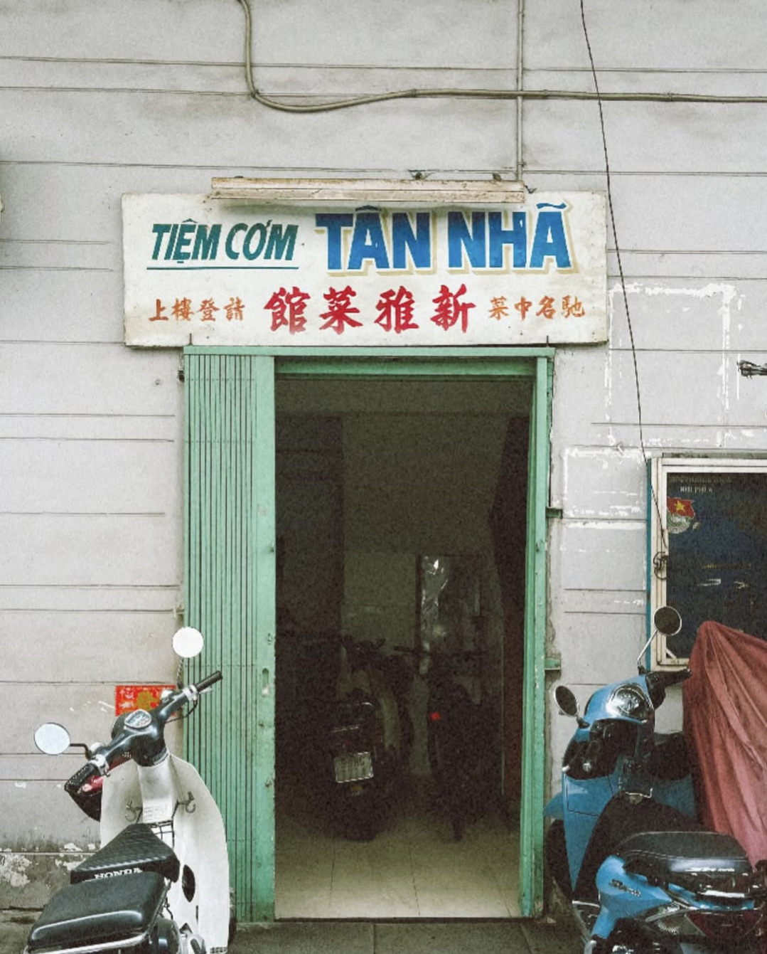 am thuc nguoi hoa tan nha quan an sai gon cho lon