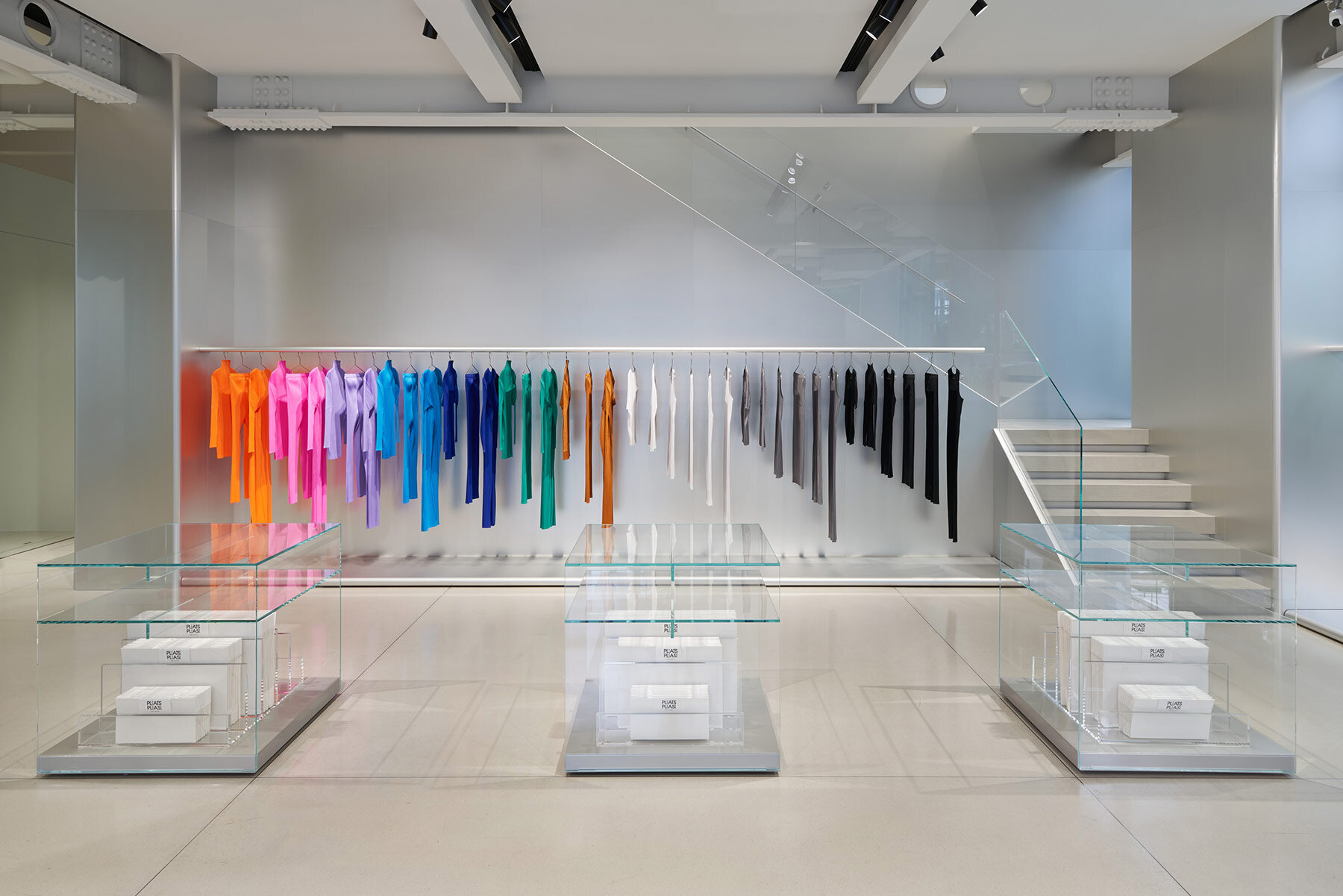 issey miyake cua hang tokyo miyake aoyama