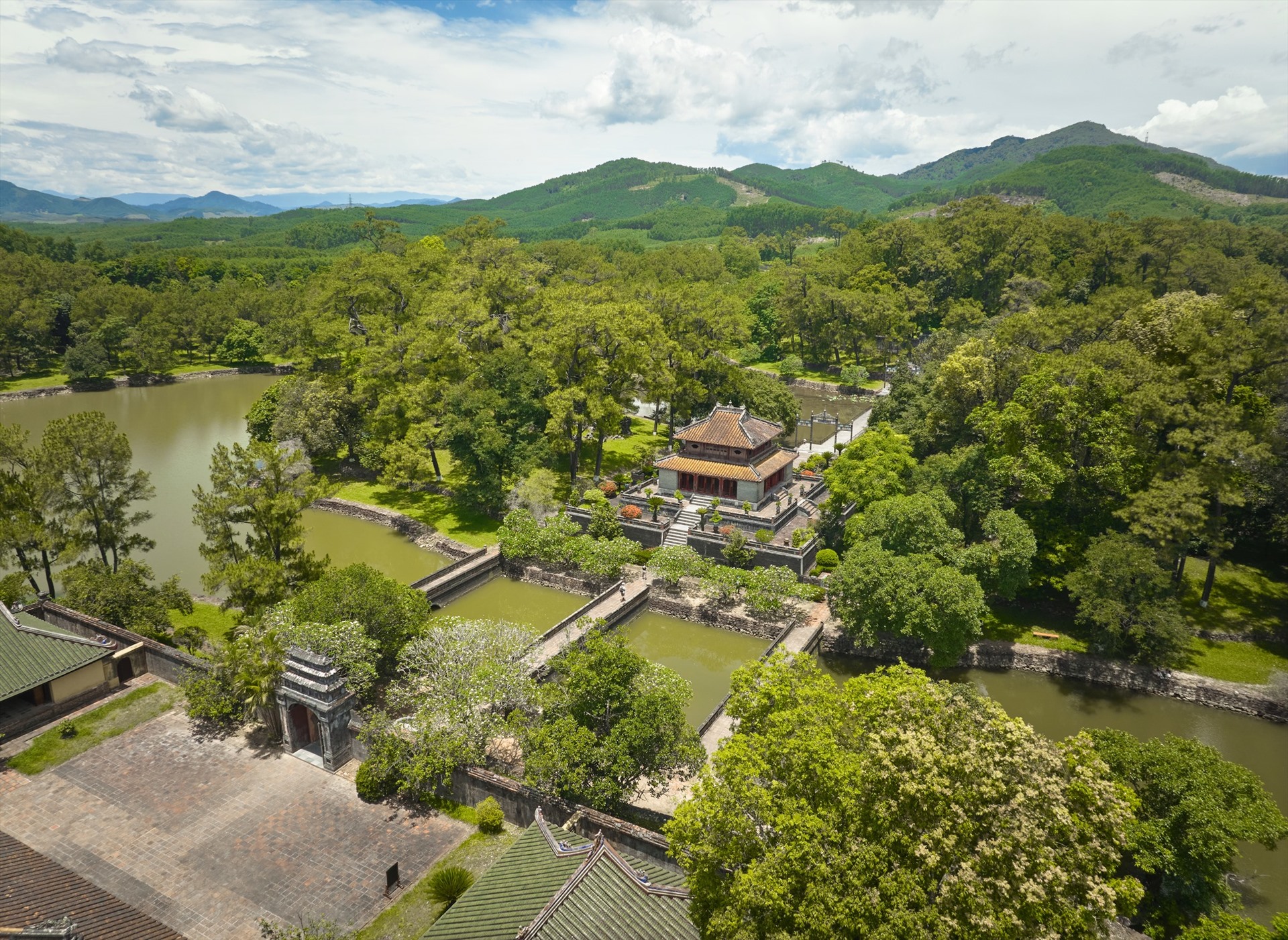 co do viet nam hoa lu hoang thanh thang long dai noi hue