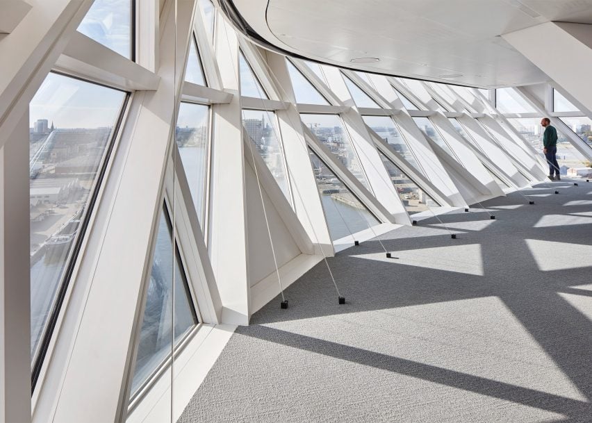 trung tu cong trinh kien truc Antwerp Port House Zaha Hadid