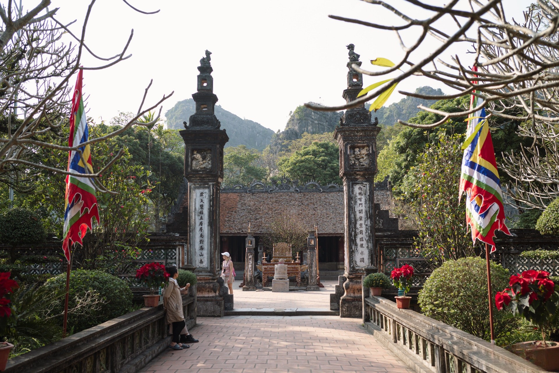 viet nam hoa lu hoang thanh thang long dai noi hue