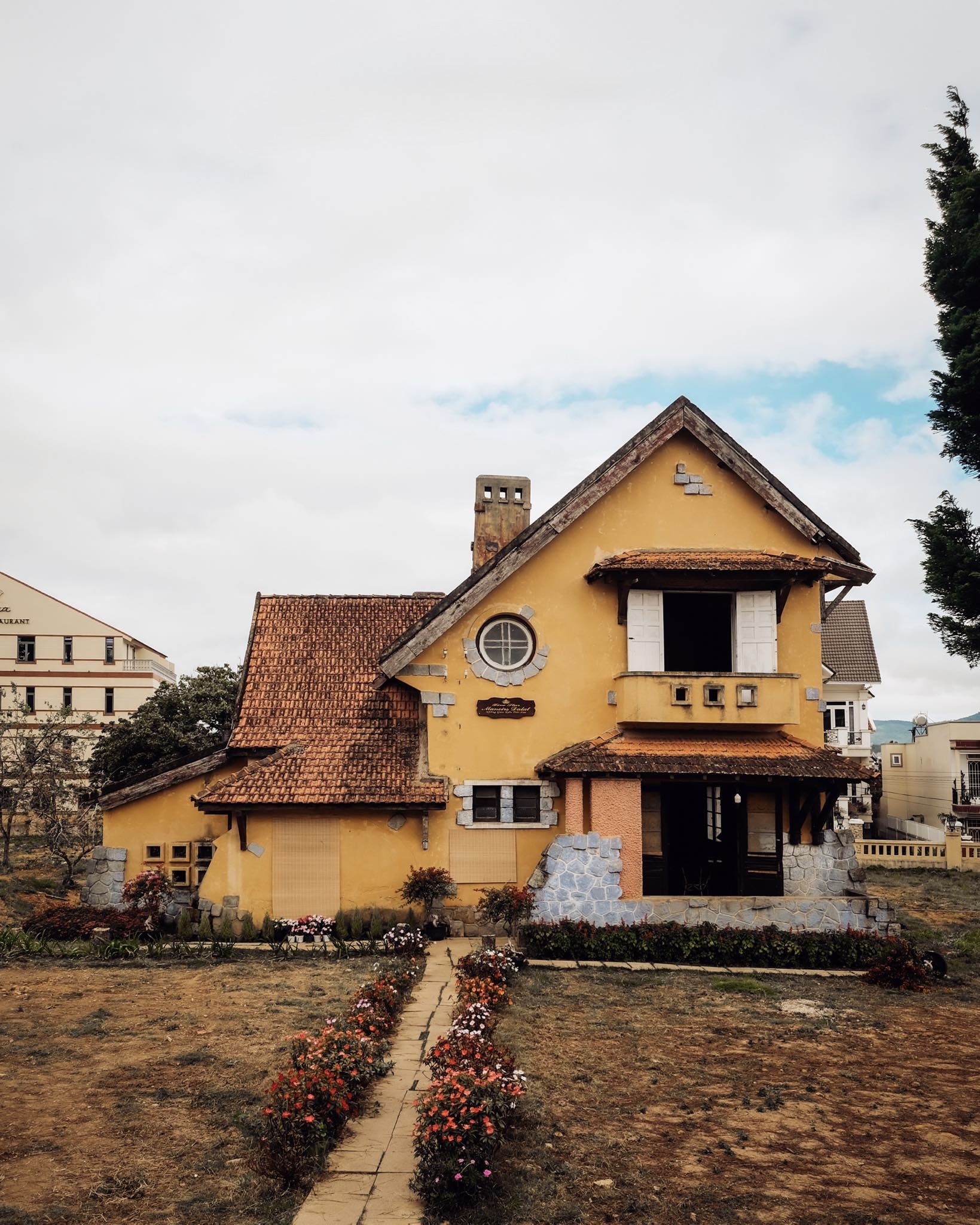 kien truc phap da lat dong duong