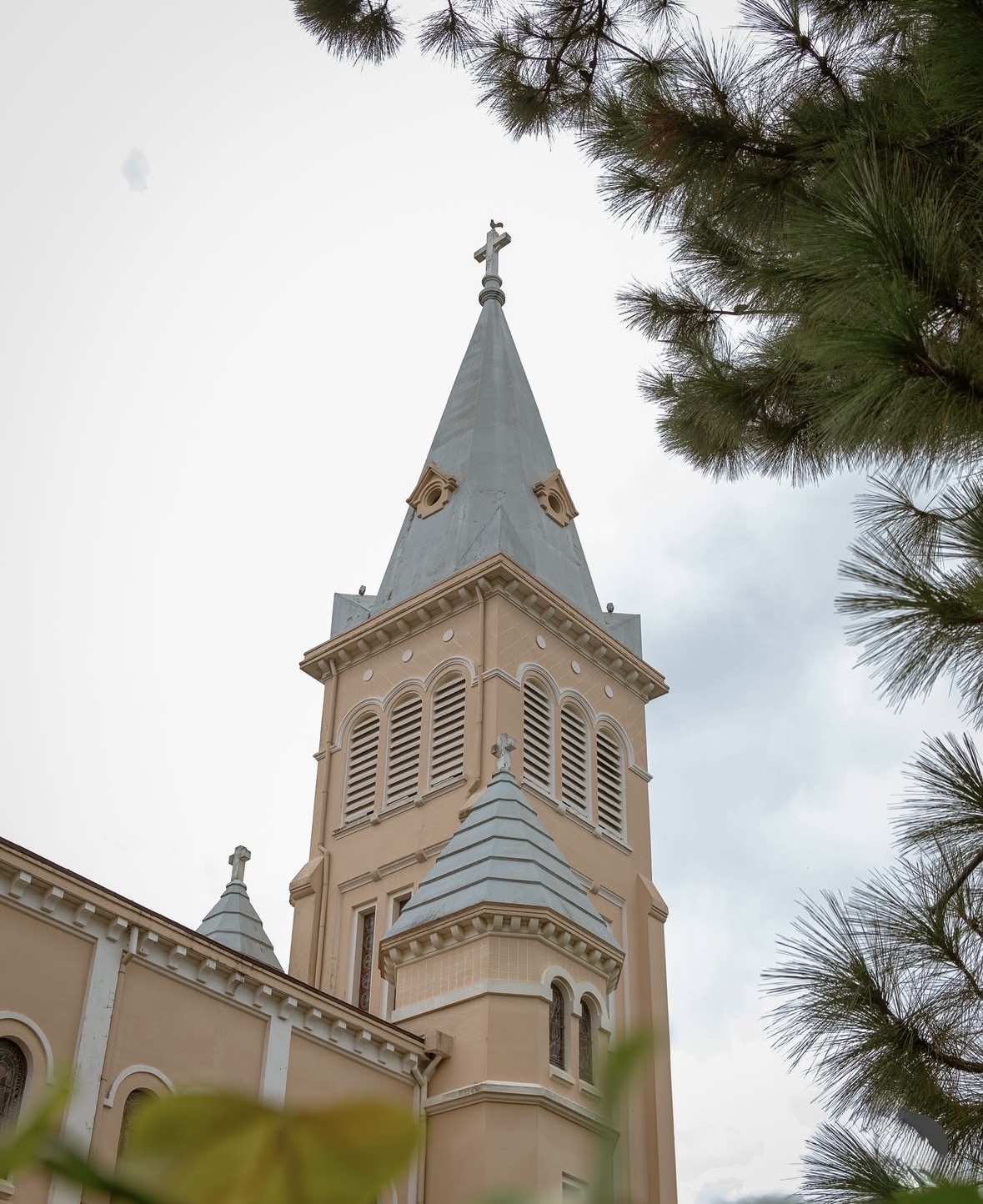 kien truc phap dong duong