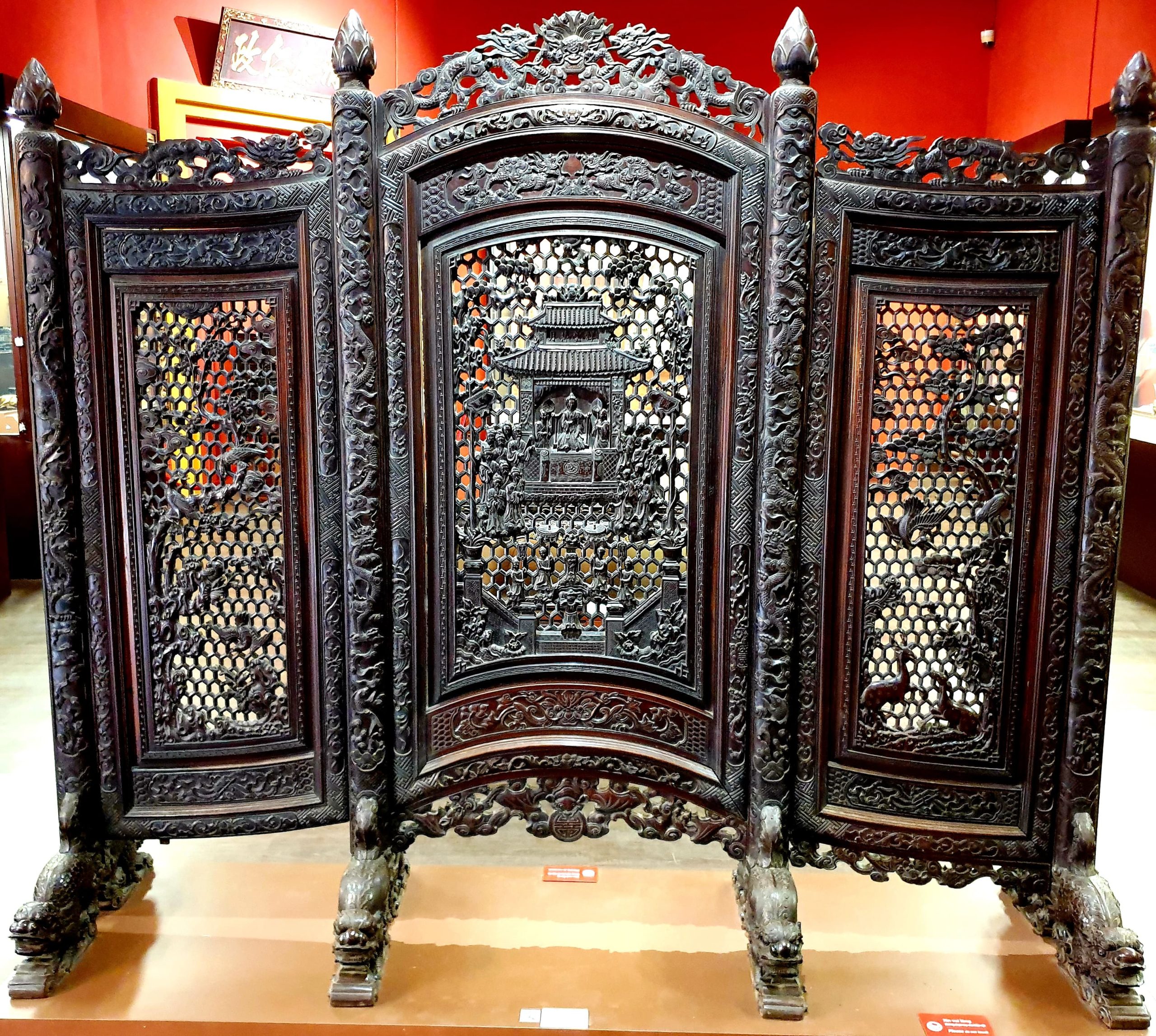 lich su binh phong folding screen history paravent