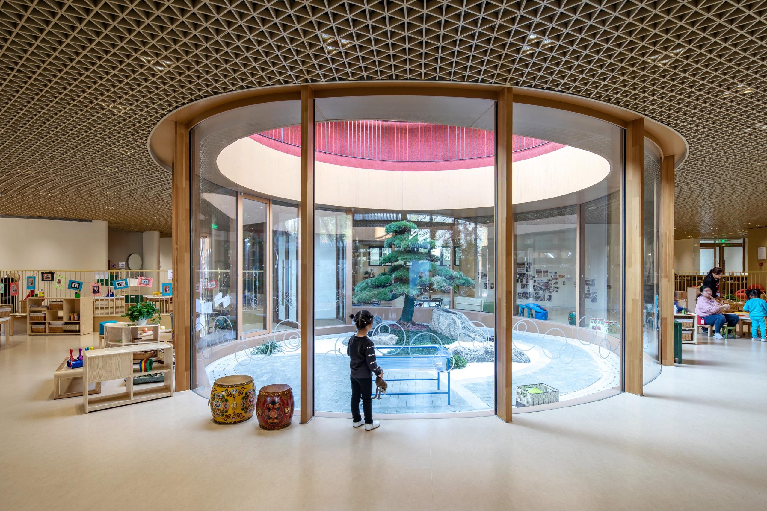 truong mam non yuecheng courtyard kindergarten kien truc co dien trung hoa