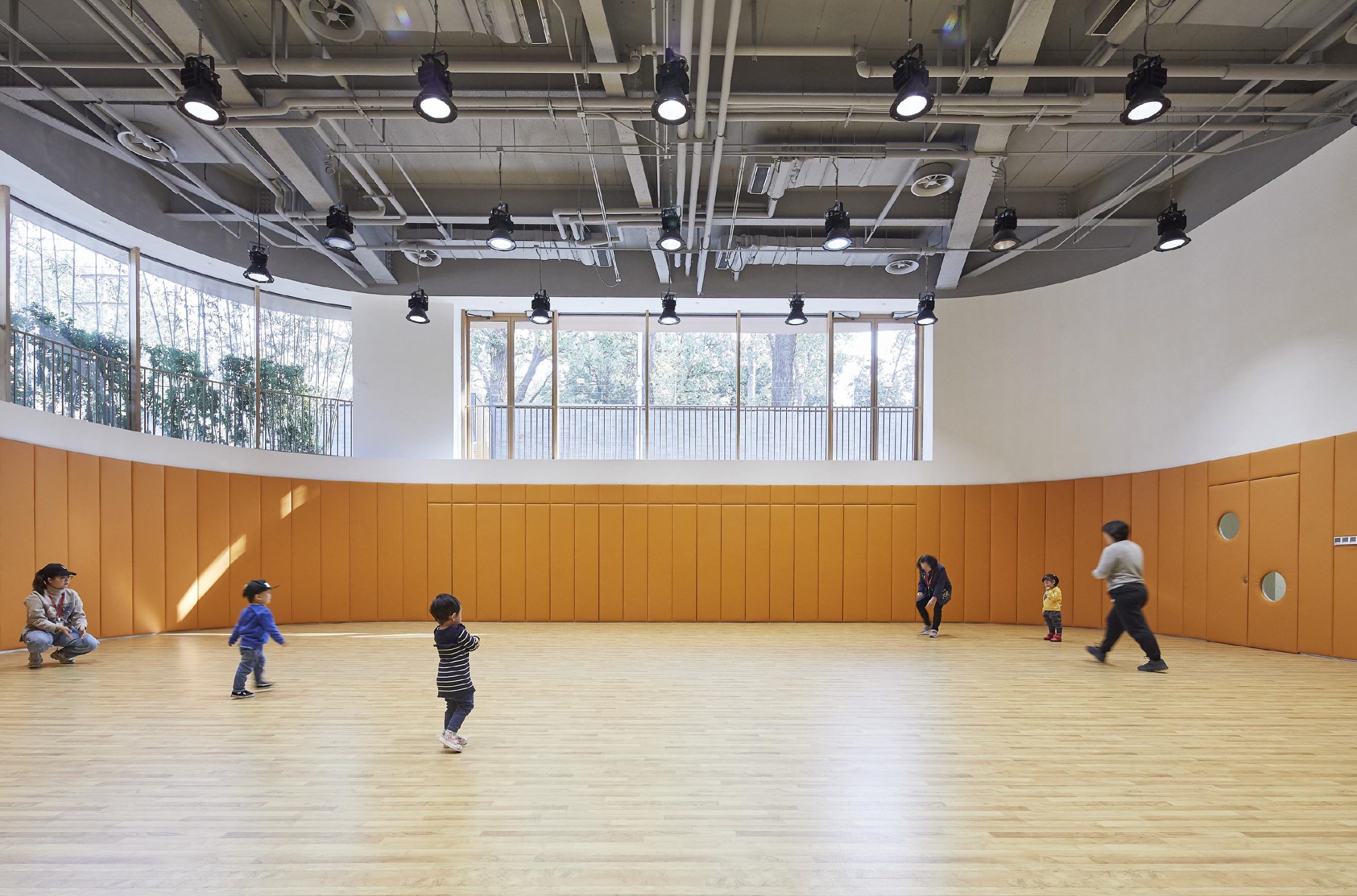 san choi nha thi dau yuecheng courtyard kindergarten kien truc co dien trung hoa