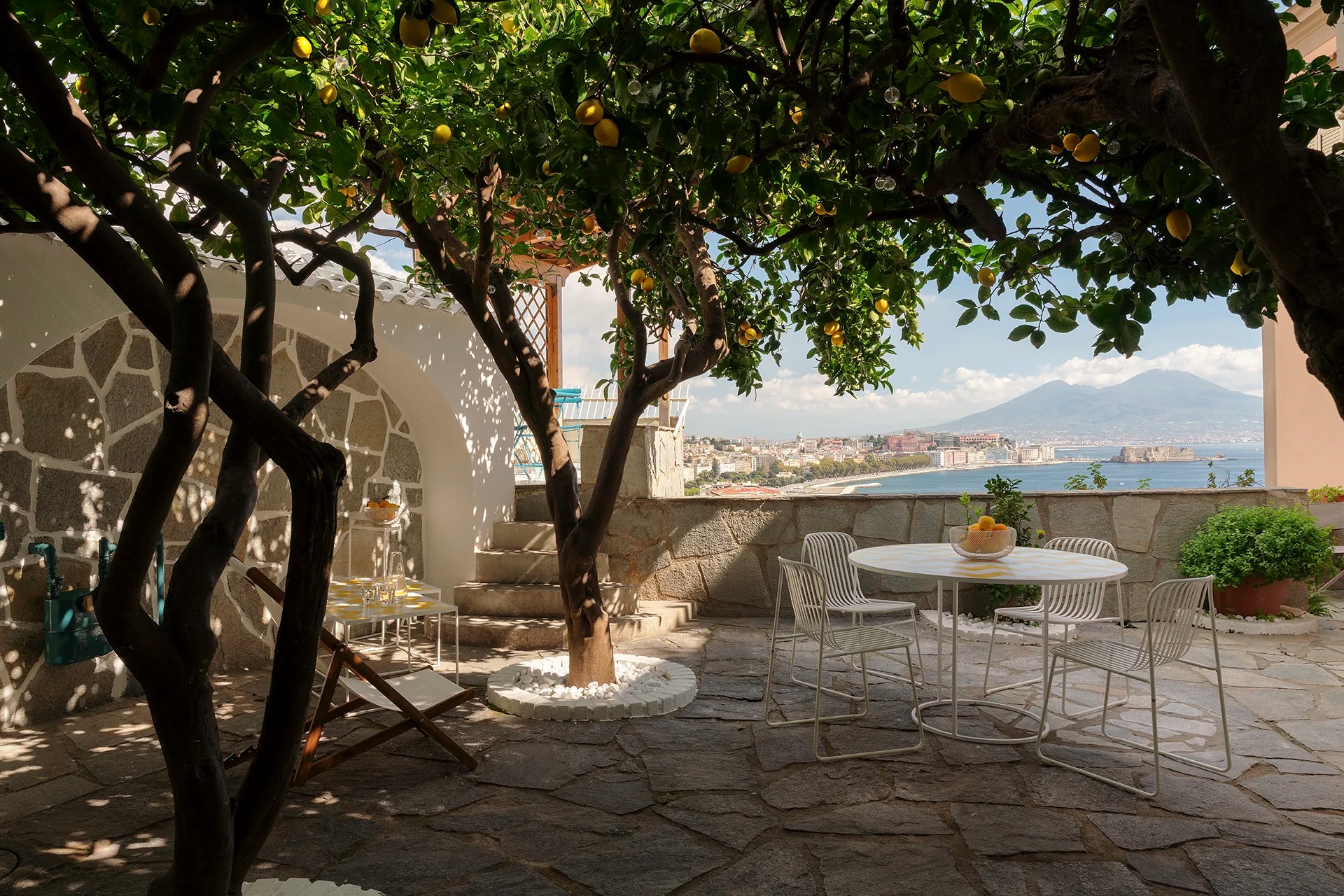 can ho Jallo e Blue Posillipo Napoli Paola Sola