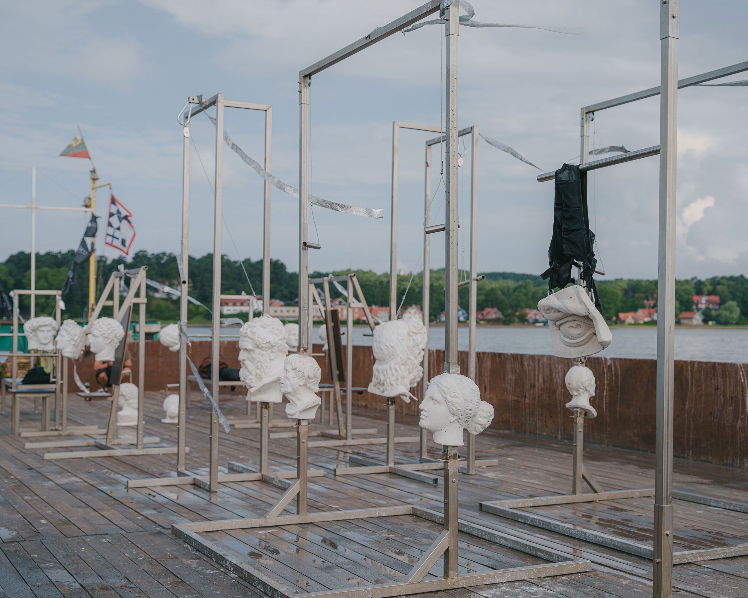 trien lam nghe thuat duong dai hoi hoa dieu khac physical culture