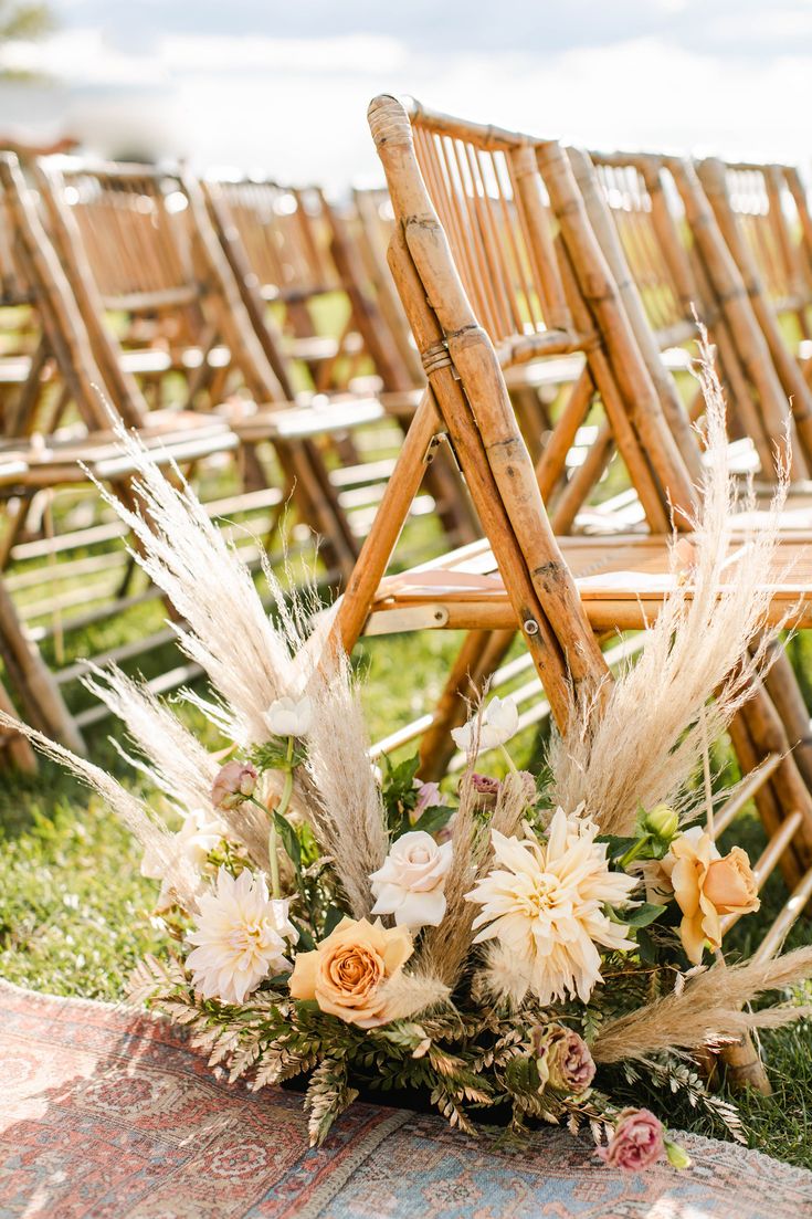 boho flower arrangement dam cuoi