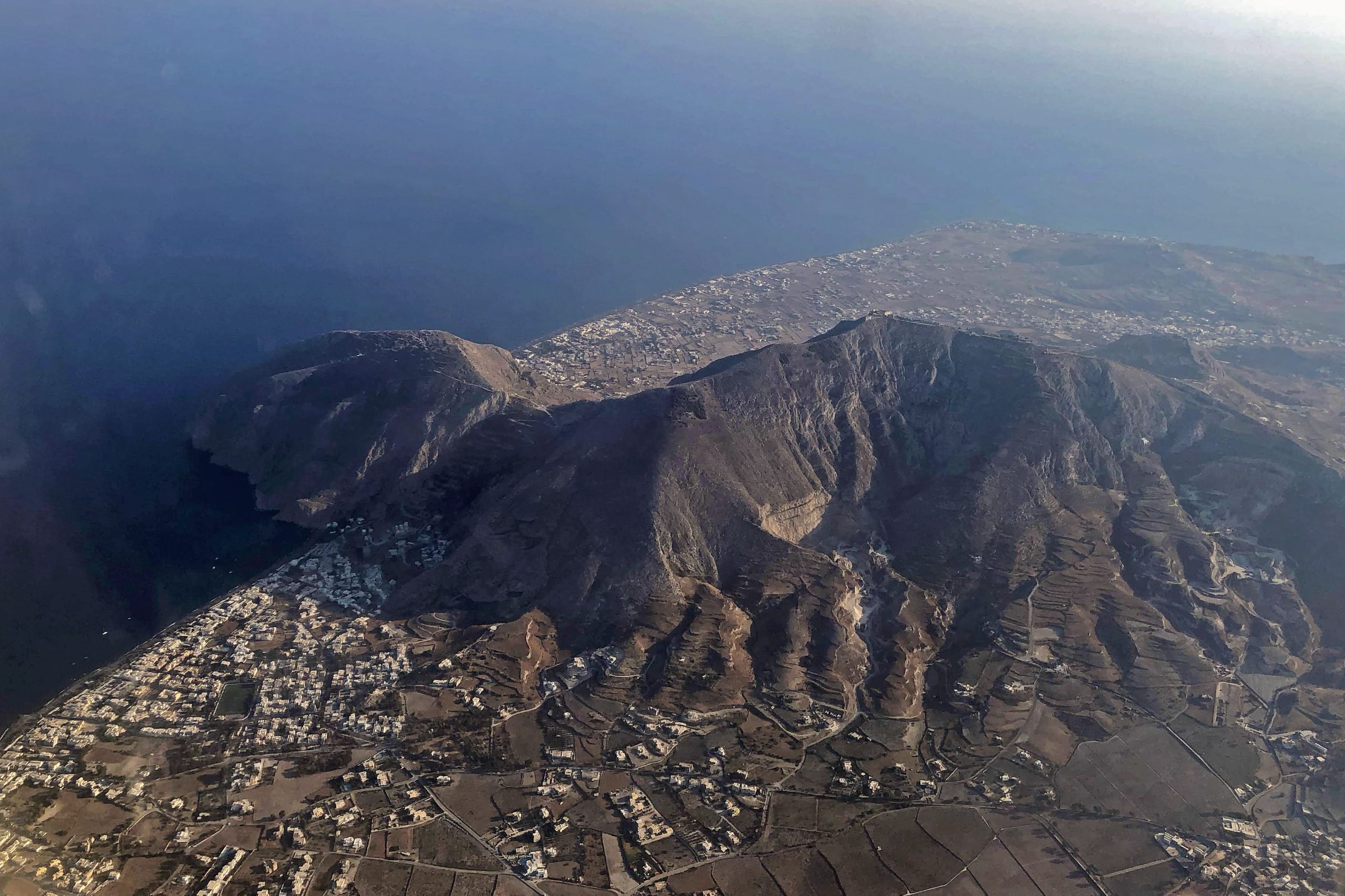 hon dao hy lap dia trung hai thera island