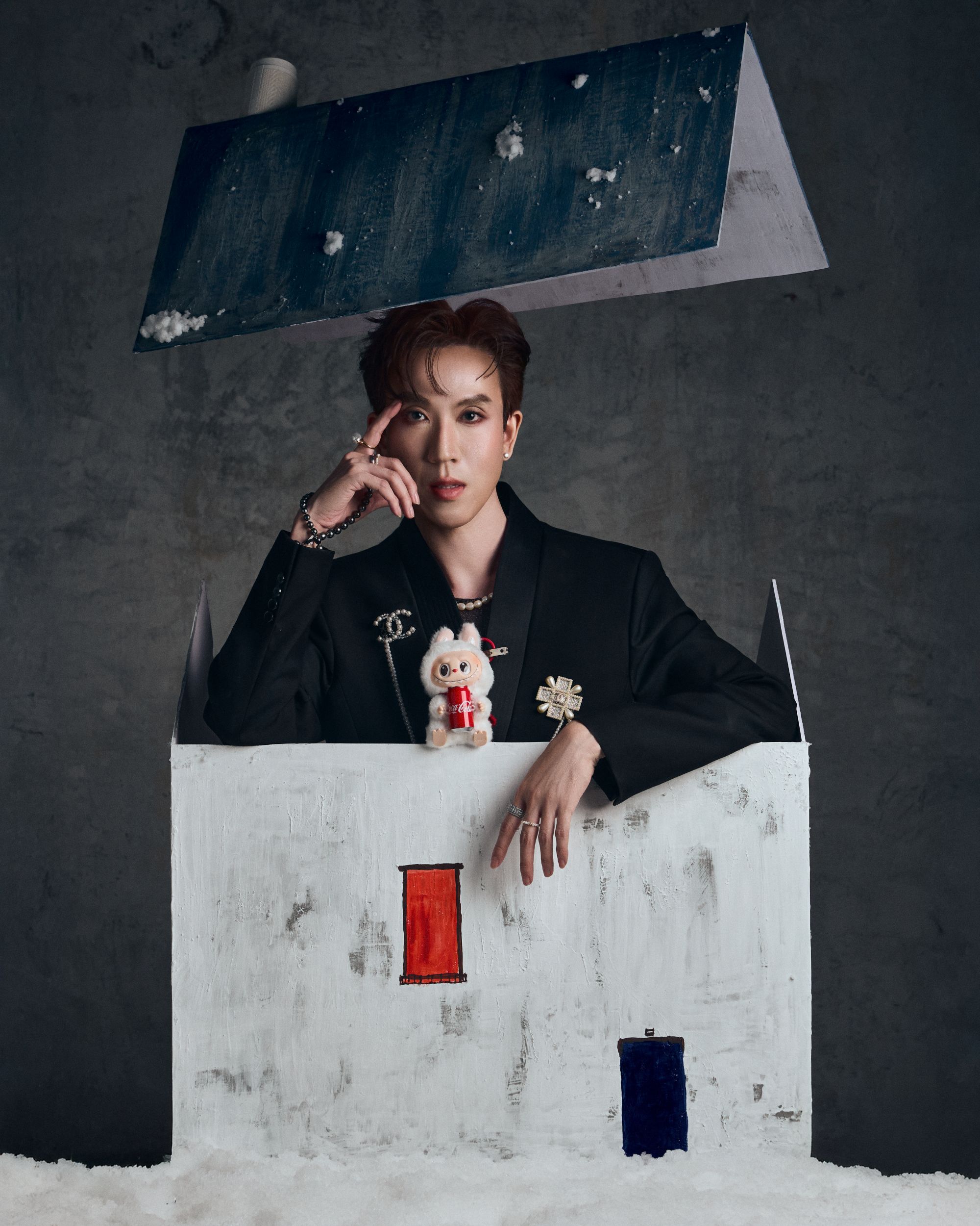 kien truc su trong lee art toy