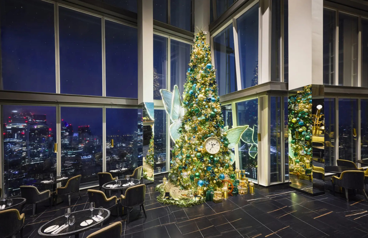 cay thong christmas tree