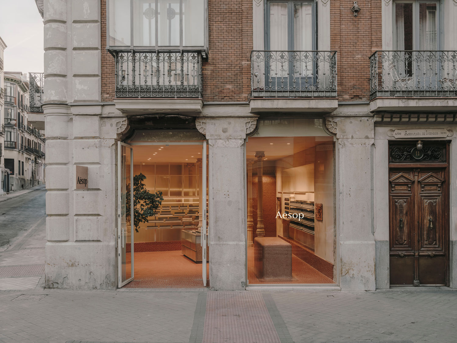 Noi that Aesop Las Salesas 2