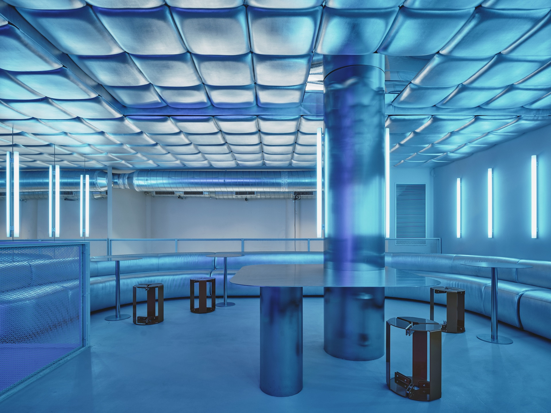 nha hang pasta relleno noi that futuristic 