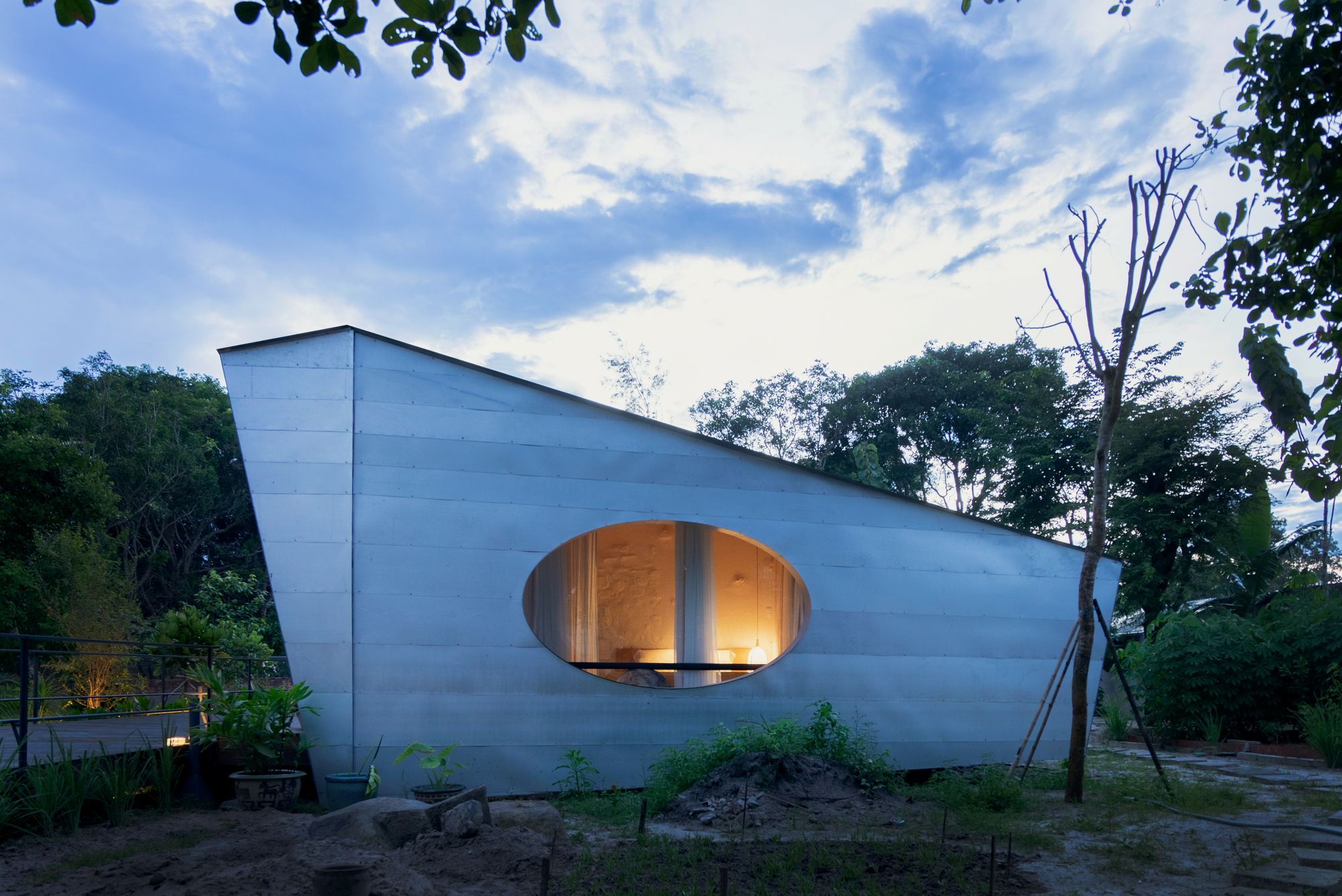 bung rieng house atelier tho a