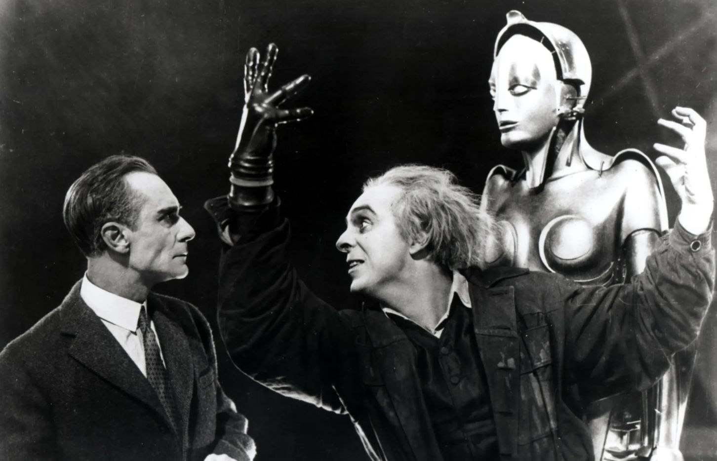 metropolis dien anh phim trang den boi canh 