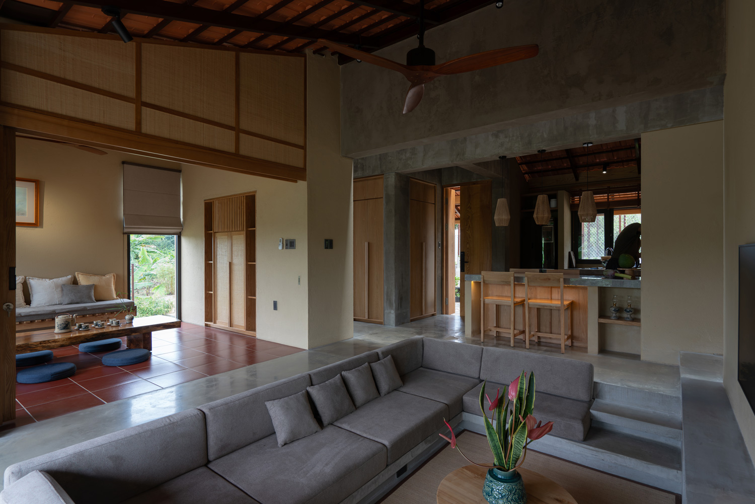 Nha Vua Du Bao Loc 1 Tad atelier thon que phong khach trung