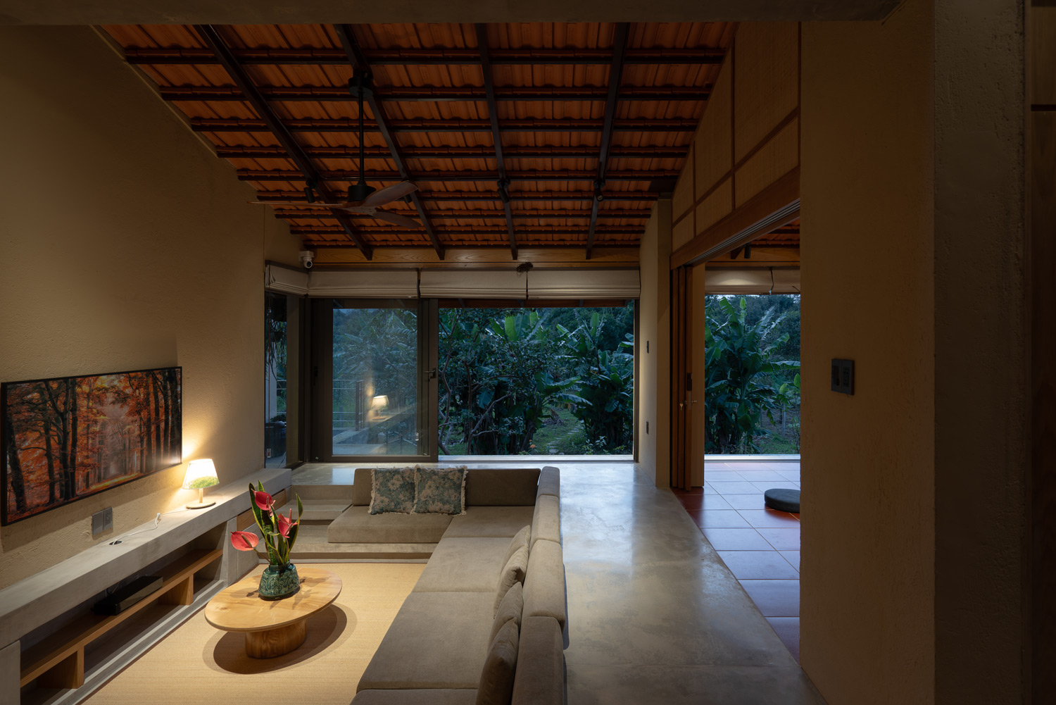 Nha Vua Du Bao Loc 1 Tad atelier thon que phong khach