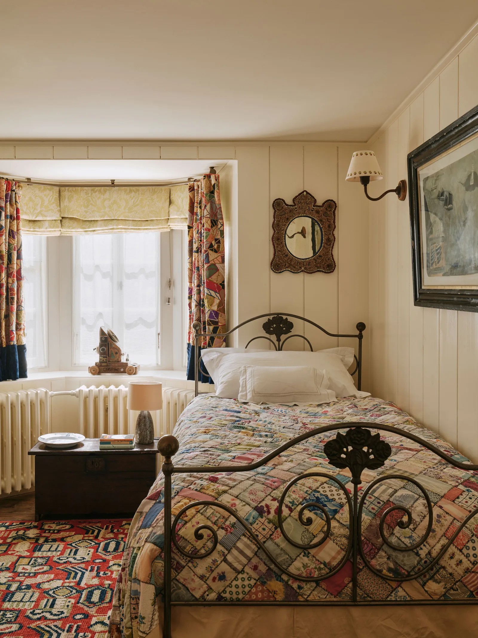 thiet ke noi that phong ngu ga giuong may chap va patchwork quilting