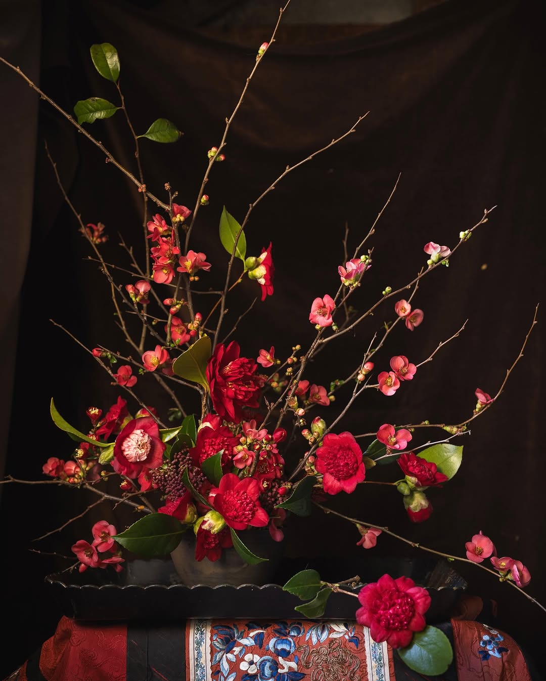 cam hoa tra ikebana Katherine English Flora