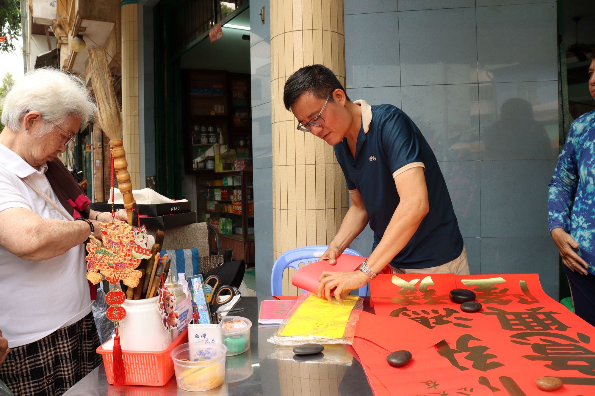 thai trung viet lien cau doi tet nguoi hoa saigon