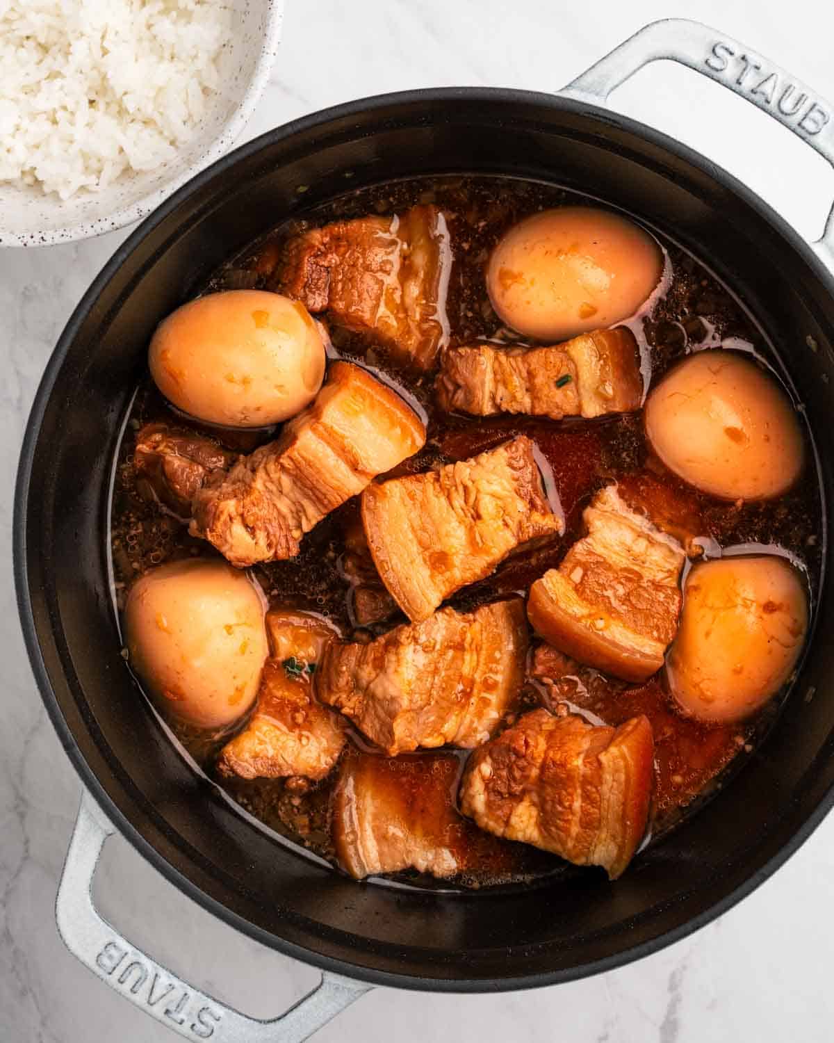 thit kho trung hot vit am thuc an tet