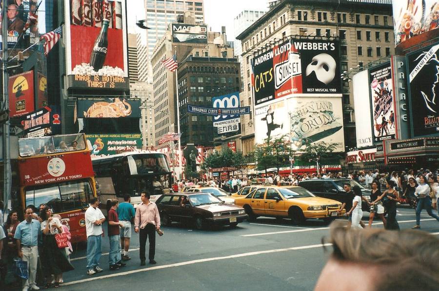 times square new york thap nien 1990