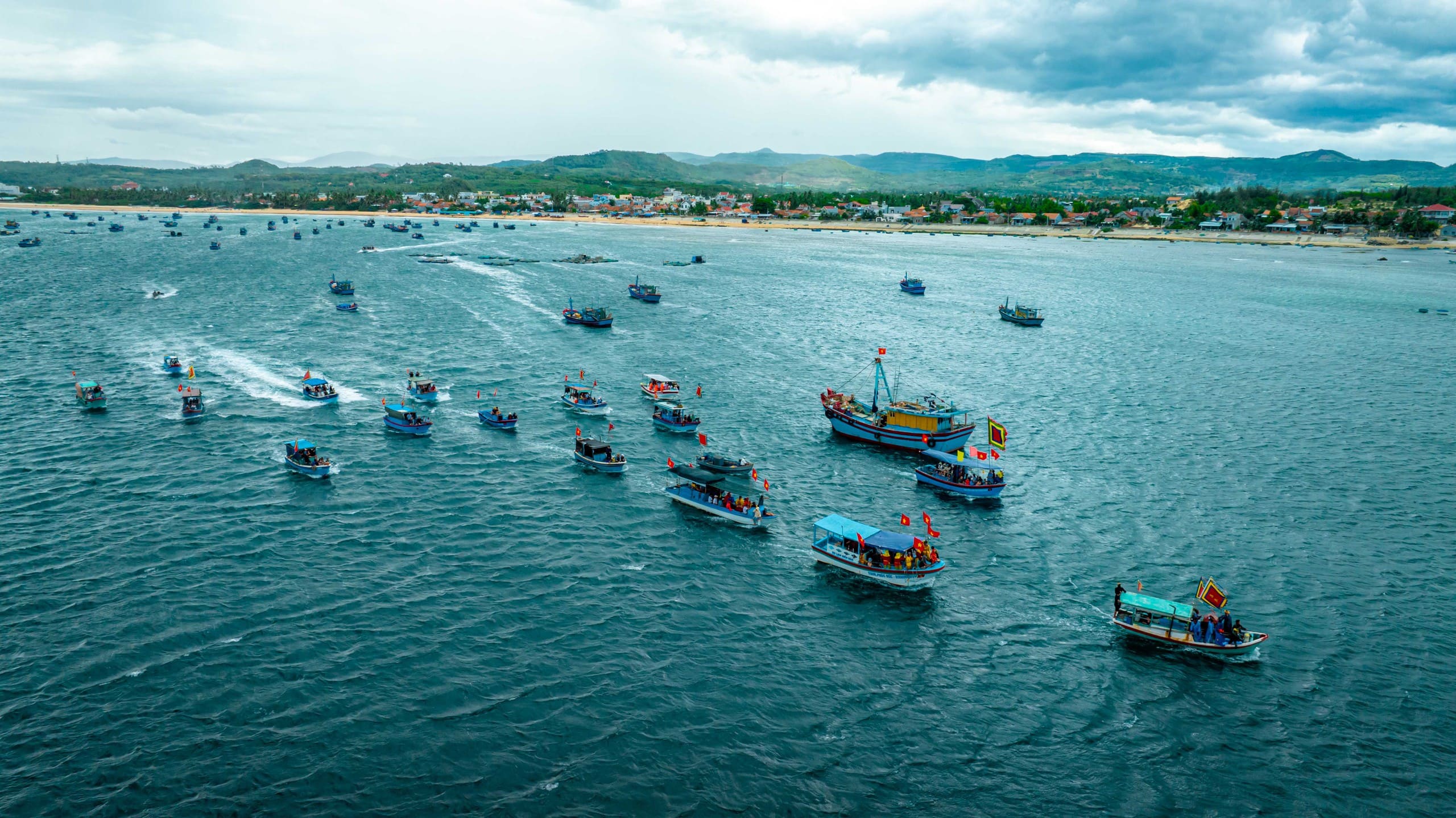 tuc tho ca ong bien dao viet nam nam hai dai tuong quan