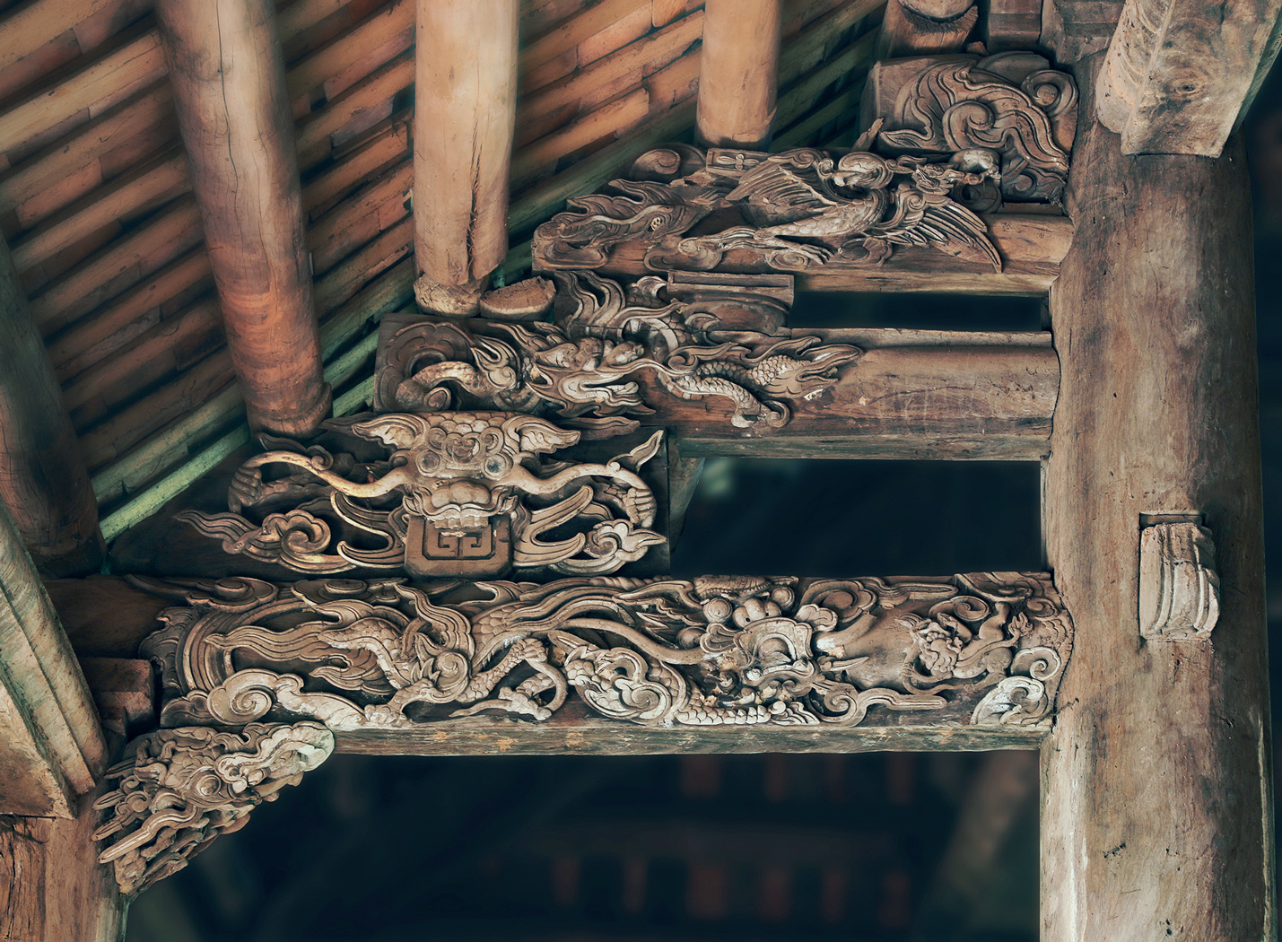 dinh lang cham khac linh thu