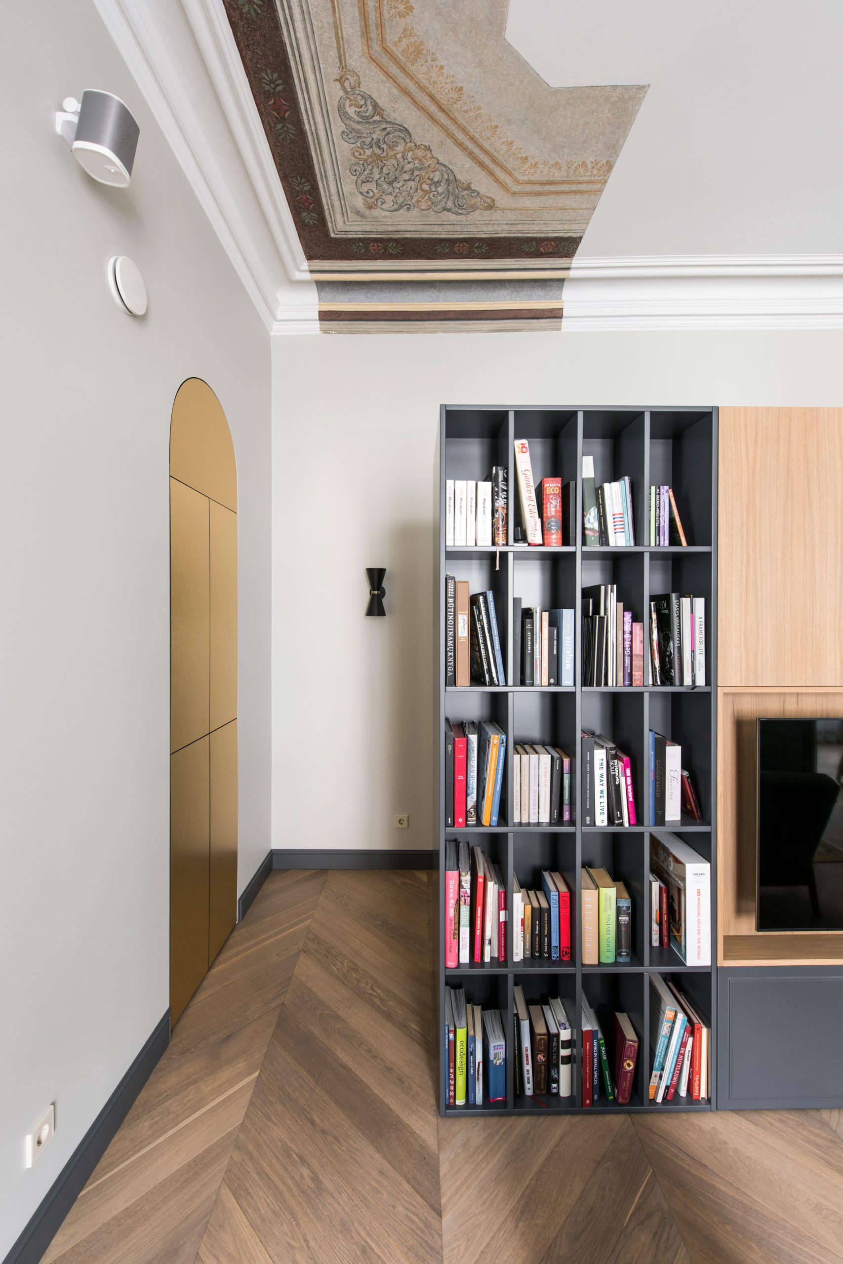 wood flooring studio Aboim Inglez Arquitectos Kristina Lastauskaitė-Pundė Aurora Arquitectos tran le quoc binh qbi  studio sgnhA ntk thai cong