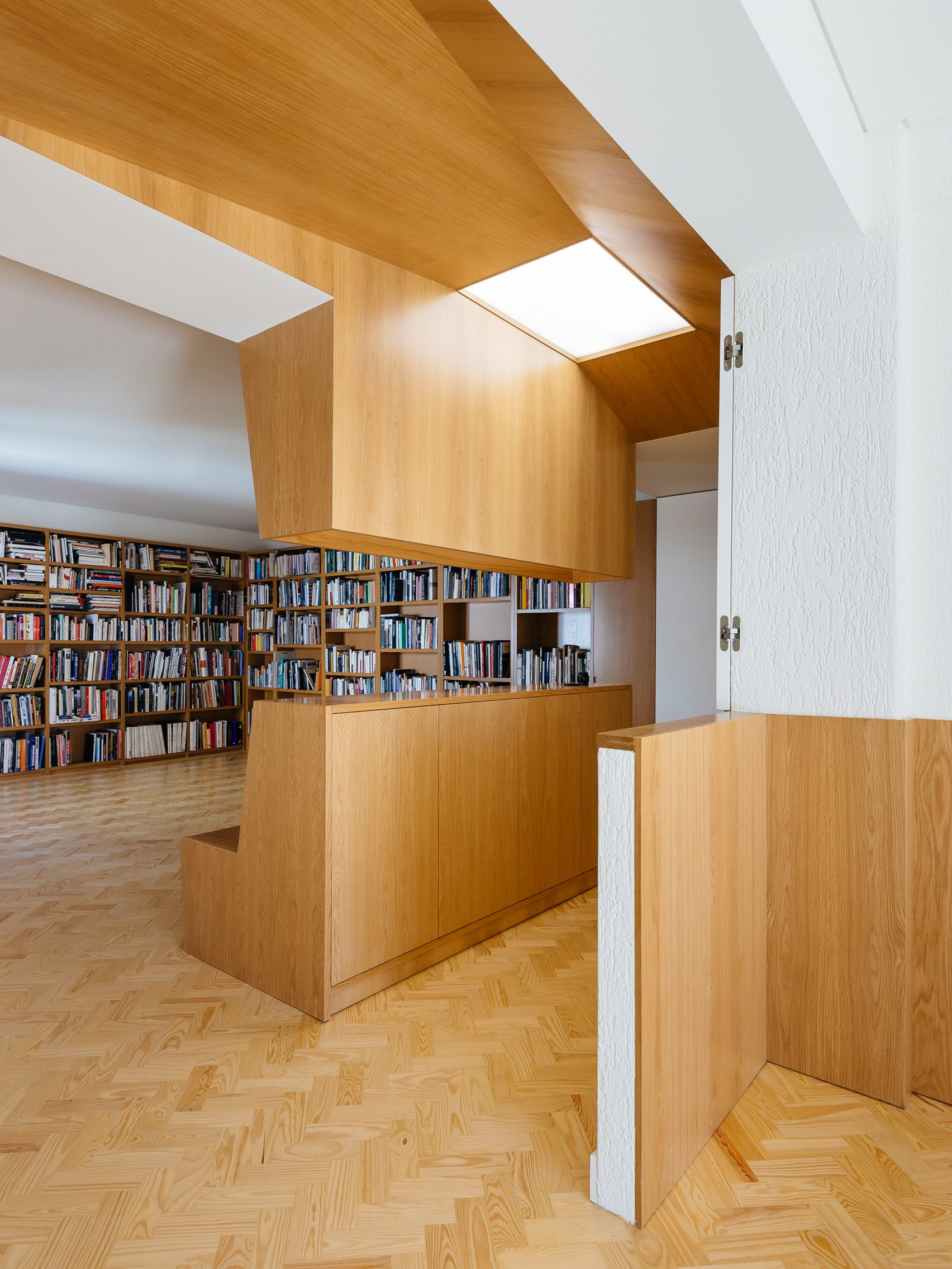 wood flooring studio Aboim Inglez Arquitectos Kristina Lastauskaitė-Pundė Aurora Arquitectos tran le quoc binh qbi  studio sgnhA ntk thai cong