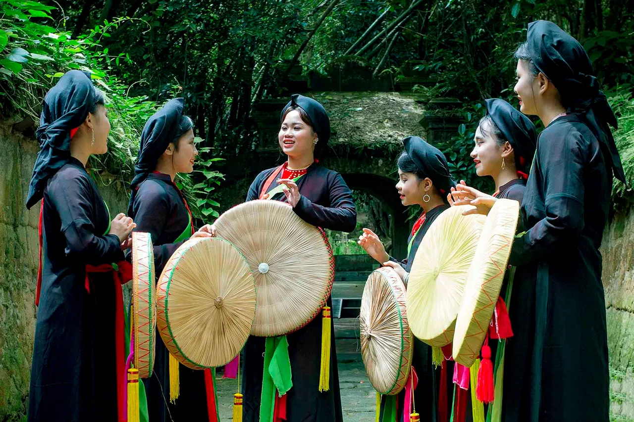 dan ca quan ho bac ninh kinh bac nghe thuat trinh dien truyen thong