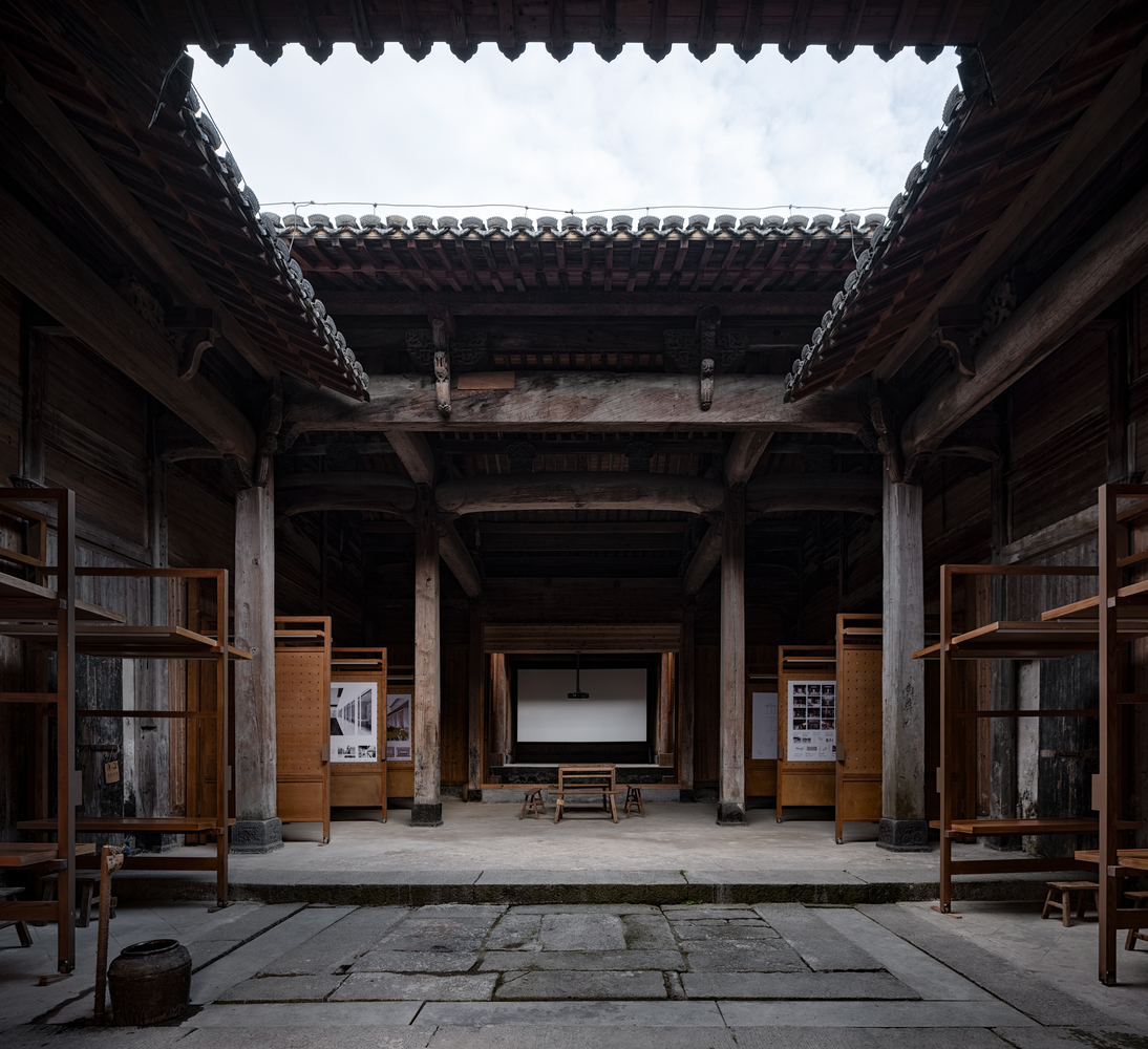 Nanping Huangshan China Atelier Guo Cheng Family Ancestral Hall village cinema di san