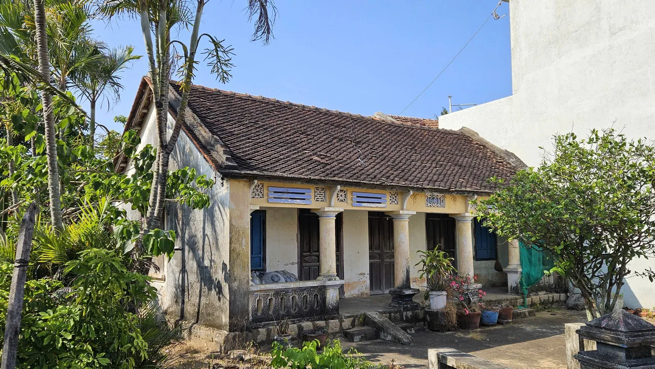 du lich kien truc nha ba gian mai ngoi phu yen lang lo